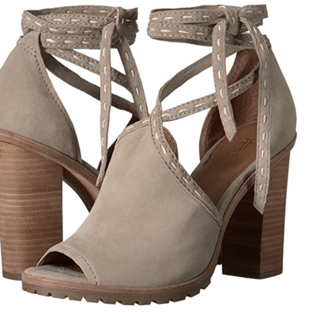 Frye women's Suzie Pickstitch Lug